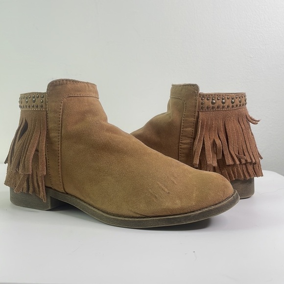 Massimo Vegan Suede Fringed Booties Side zip 6.5M - Picture 5 of 12